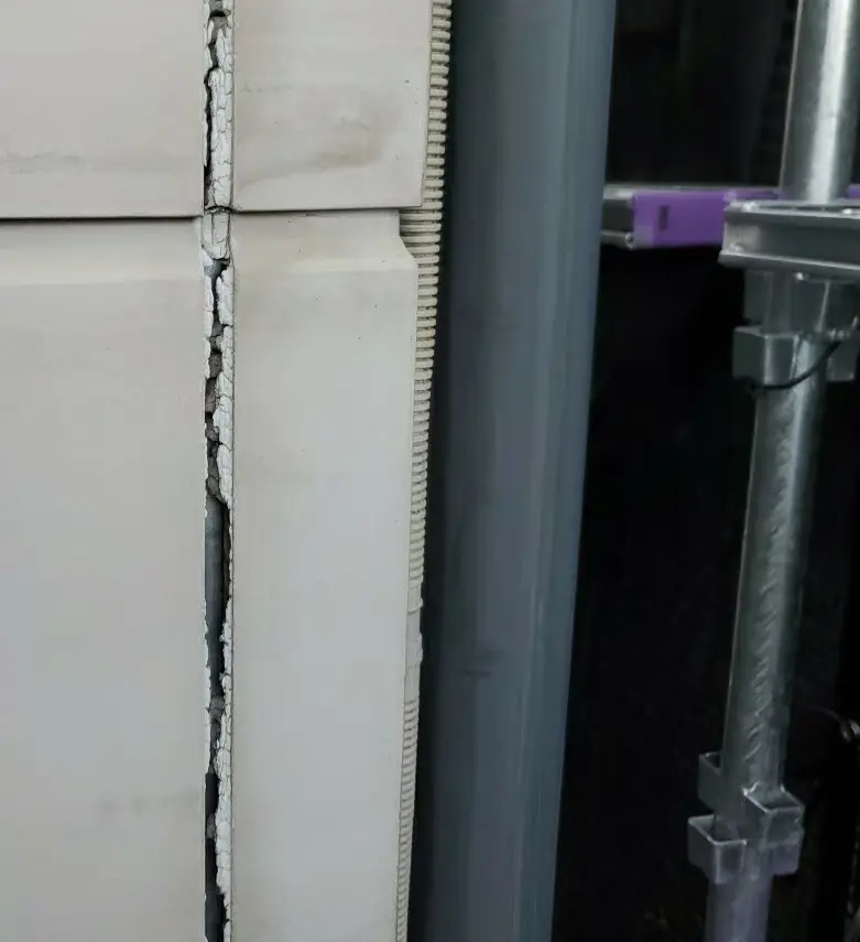 シーリングの画像