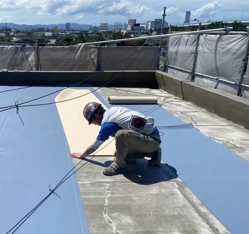 ベランダの防水の劣化は雨漏りの原因に!防水メンテナンスの必要性