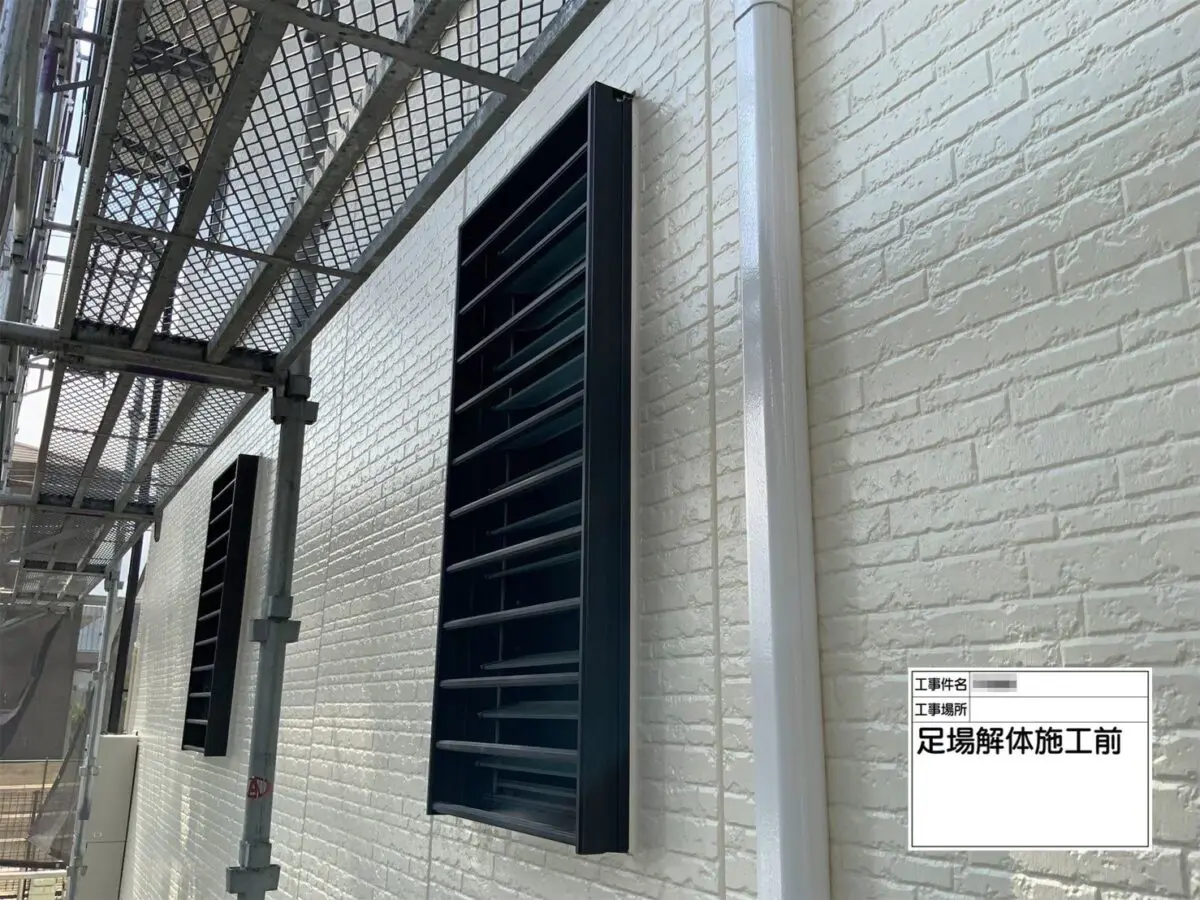 外壁塗装をする時はエアコンカバーの塗装もご一緒に!